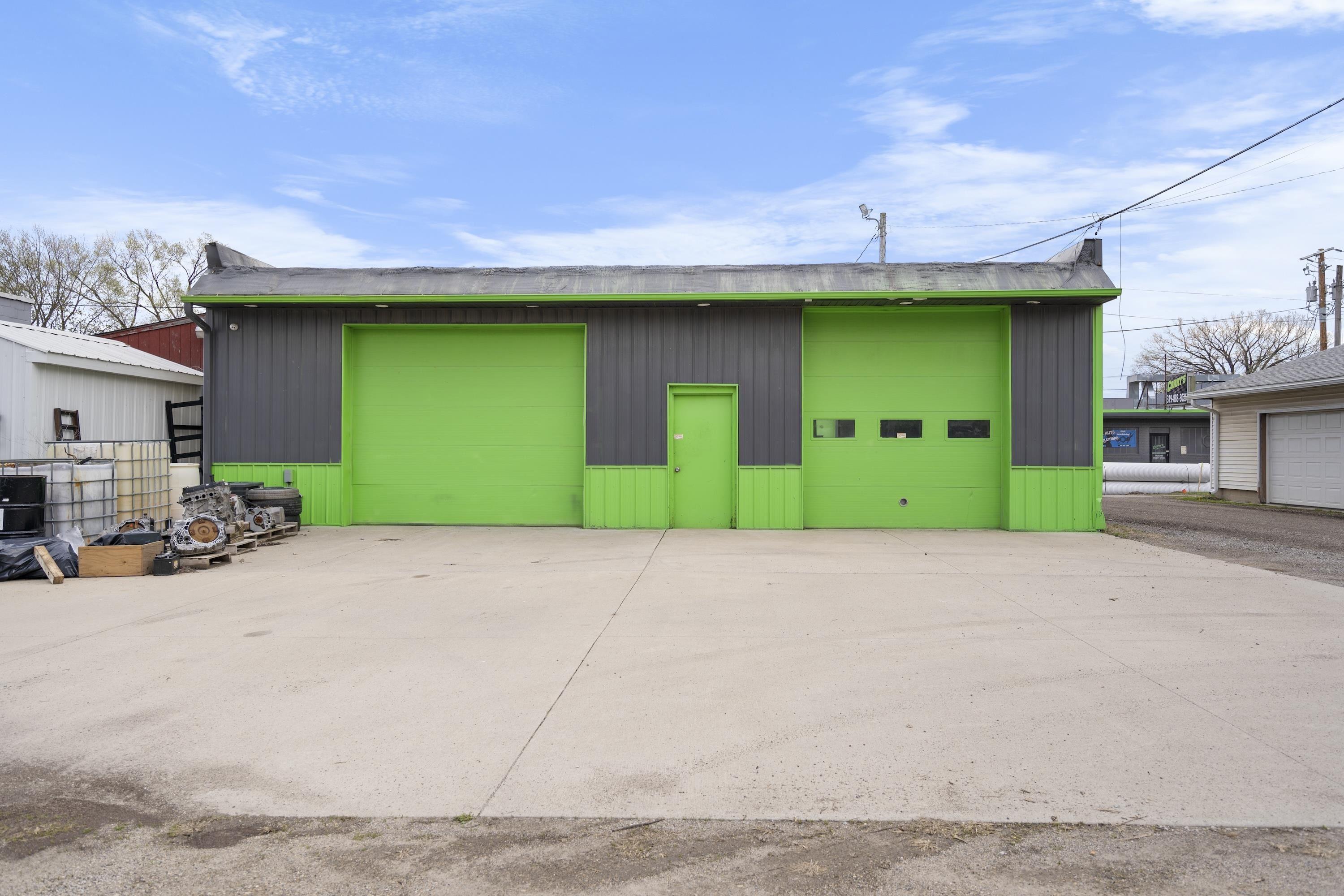 Waterloo, Iowa 50703, United States, ,Commercial,Active,196189