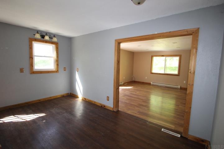 New Hartford, Iowa 50660, United States, 4 Bedrooms Bedrooms, ,2 BathroomsBathrooms,Residential,Active,130174