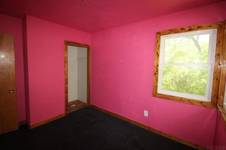 New Hartford, Iowa 50660, United States, 4 Bedrooms Bedrooms, ,2 BathroomsBathrooms,Residential,Active,130174