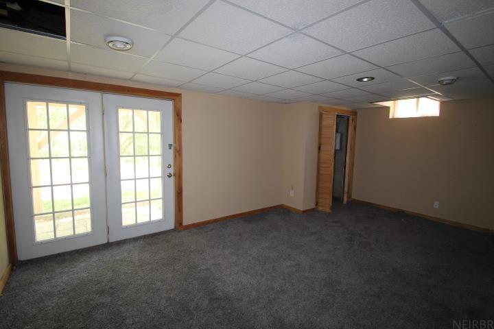 New Hartford, Iowa 50660, United States, 4 Bedrooms Bedrooms, ,2 BathroomsBathrooms,Residential,Active,130174