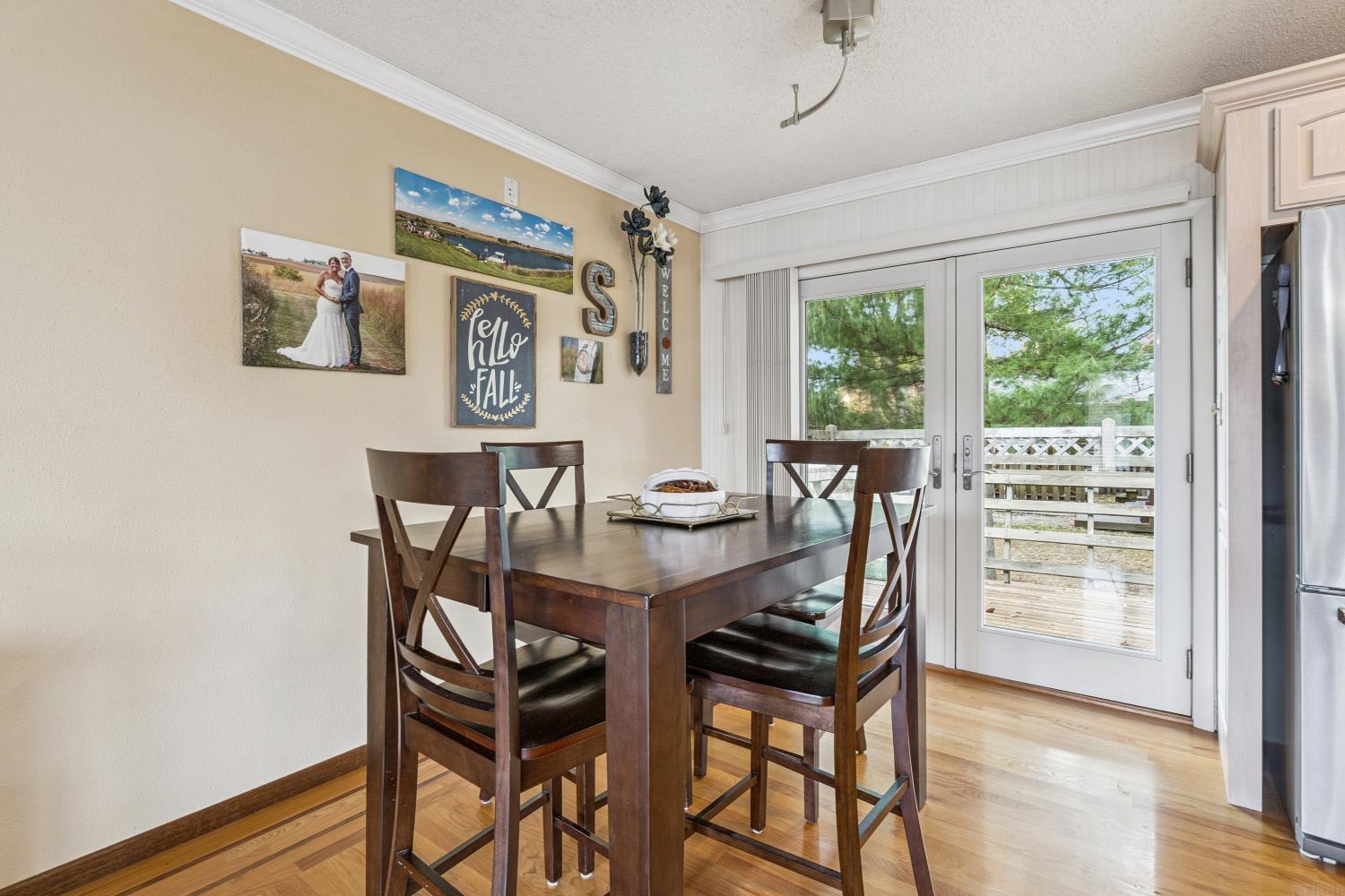 Independence, Iowa 50644, United States, 3 Bedrooms Bedrooms, ,3 BathroomsBathrooms,Residential,Active,237981