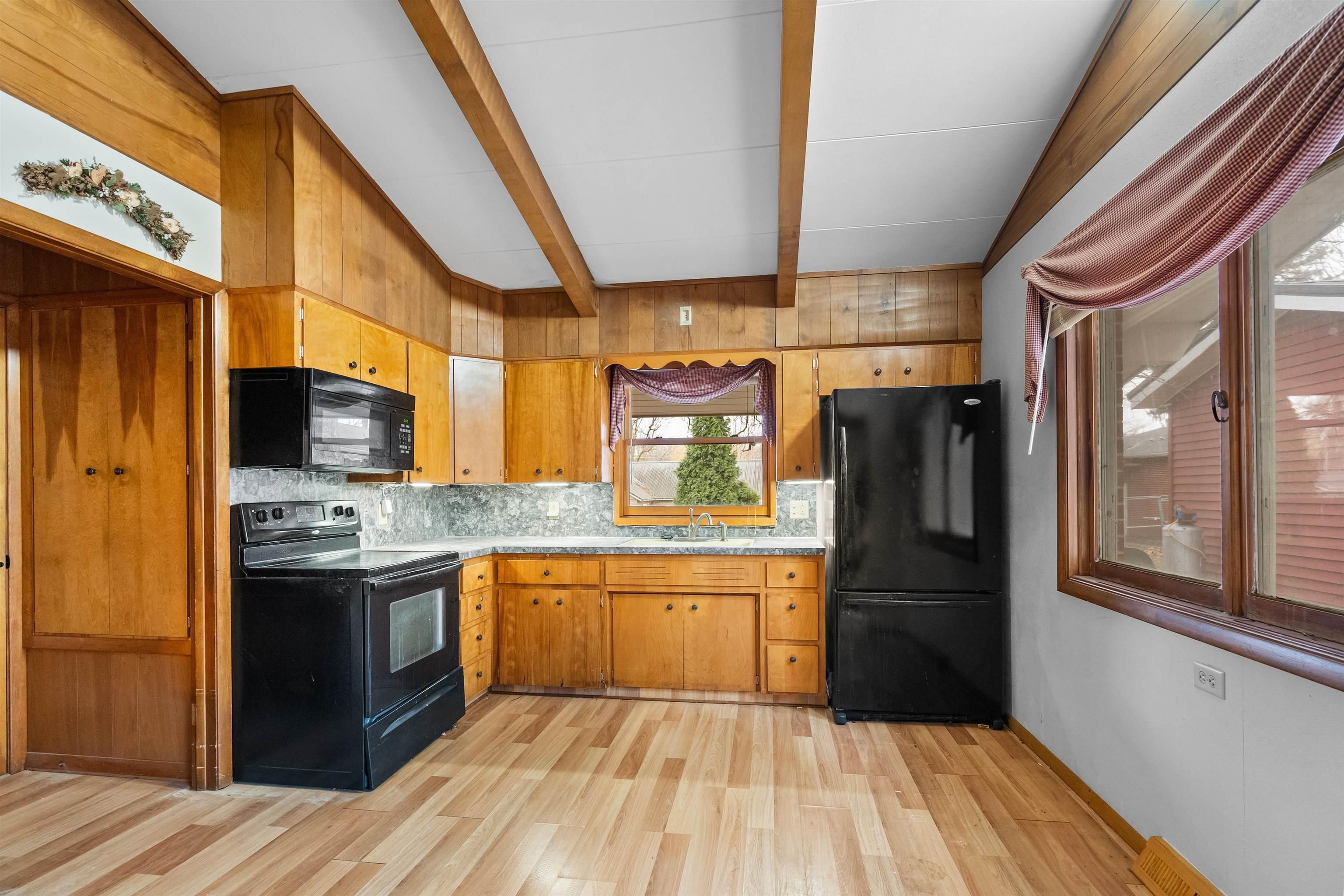 Traer, Iowa 50675, United States, 2 Bedrooms Bedrooms, ,1 BathroomBathrooms,Residential,Pending,20597