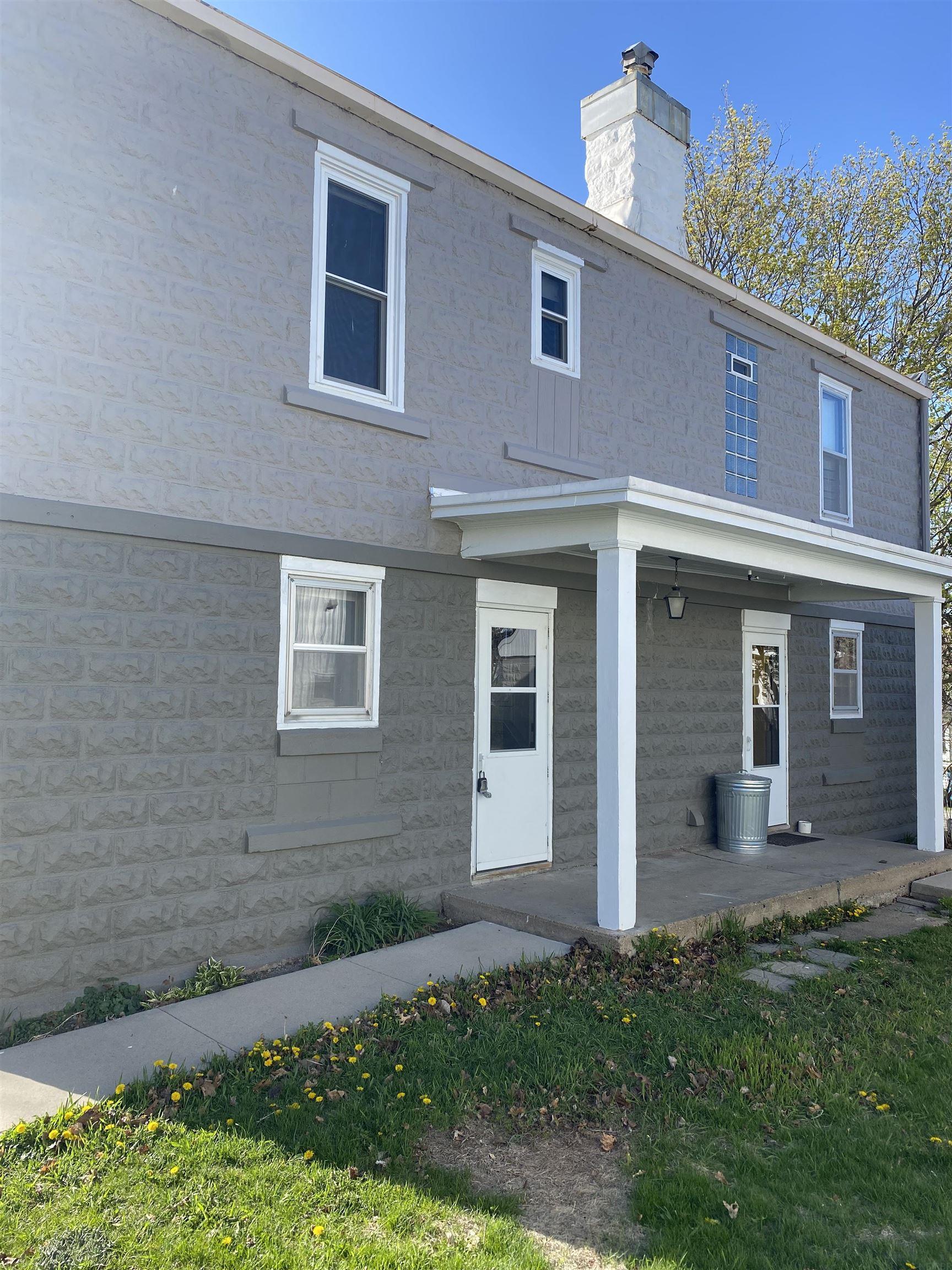 210 Park Avenue - Photo 2