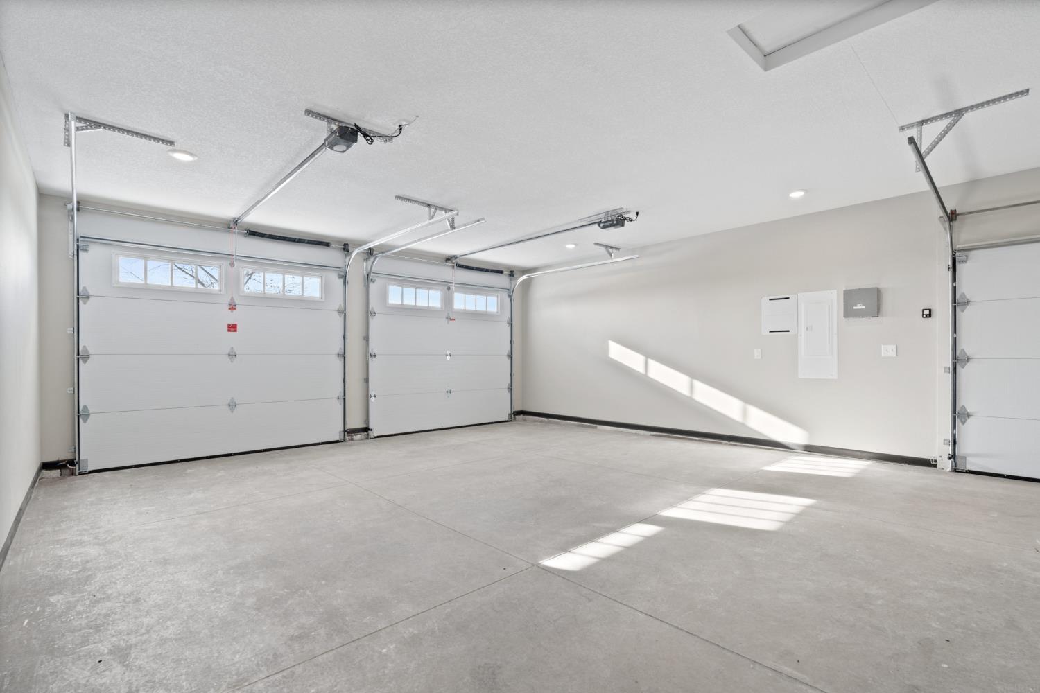 Independence, Iowa 50644, United States, 2 Bedrooms Bedrooms, ,2 BathroomsBathrooms,Residential,Active,66414