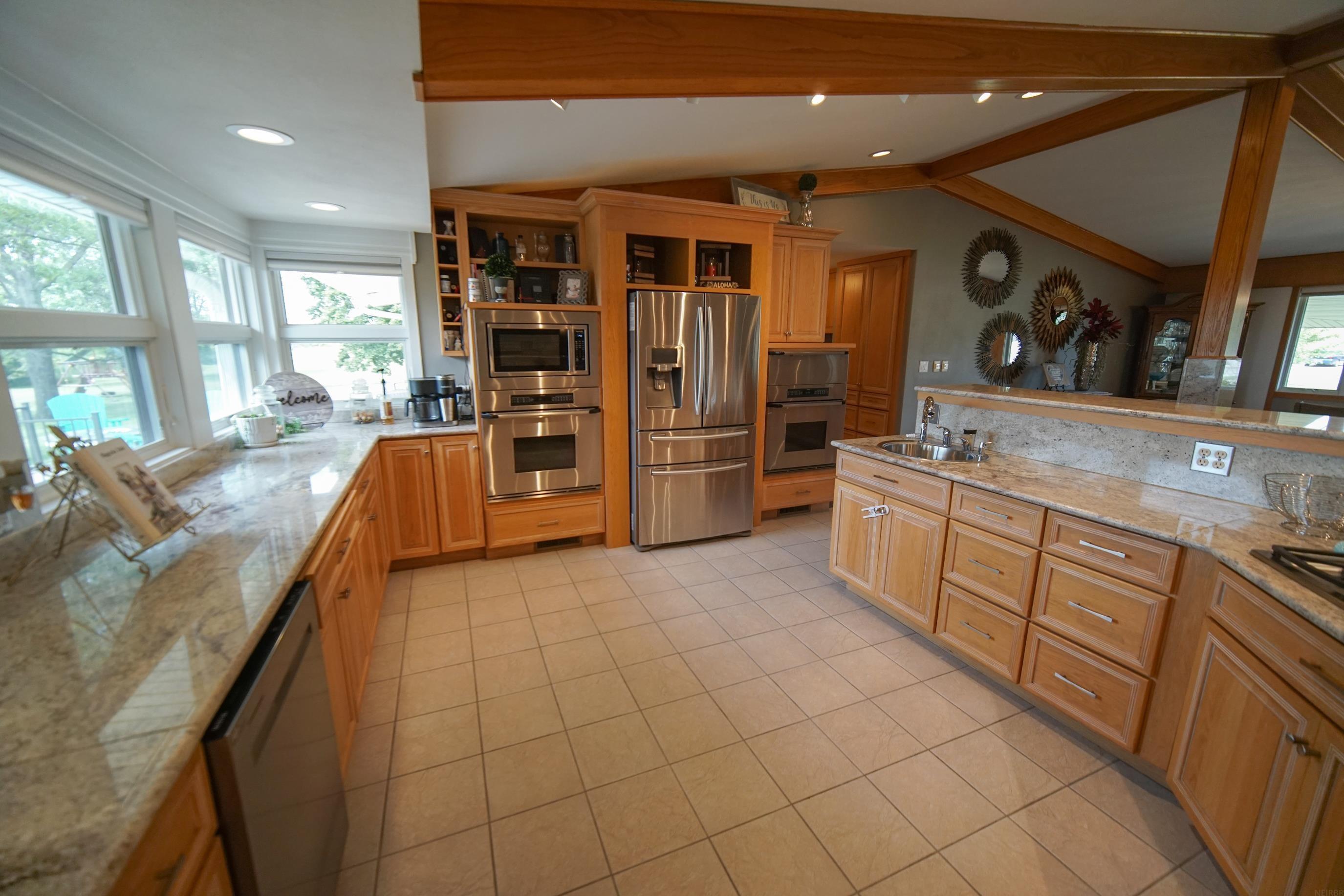 Strawberry Point, Iowa 52076, United States, 4 Bedrooms Bedrooms, ,4 BathroomsBathrooms,Residential,Pending,86019