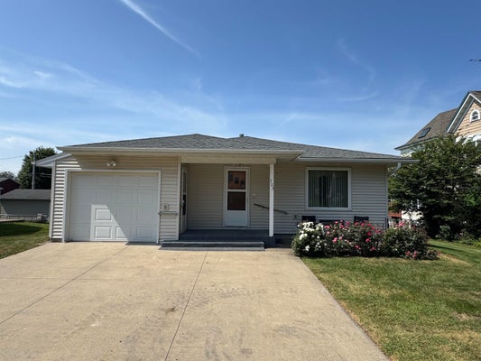 703 4TH ST, PARKERSBURG, IA 50665 - Image e5794675f7223090e8a42f395e48cbae/1238070331