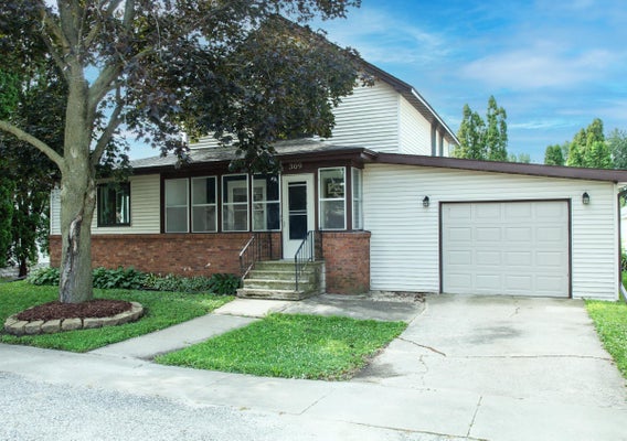 309 WOODBRIDGE ST, NASHUA, IA 50658 - Image ea7f70f2bbdf0247775e92716d1f89e2/1333152056