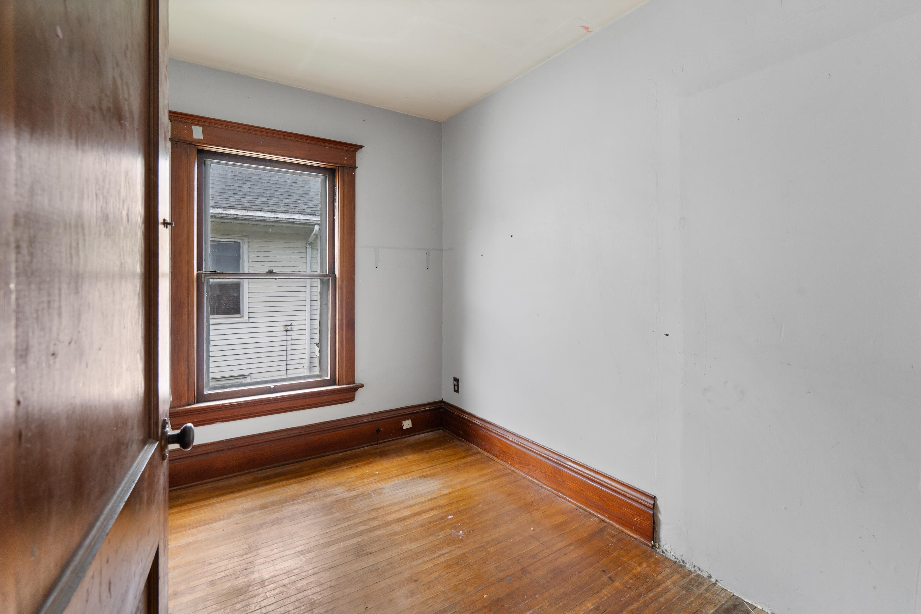 Waterloo, Iowa 50701, United States, ,Residential,Active,211094