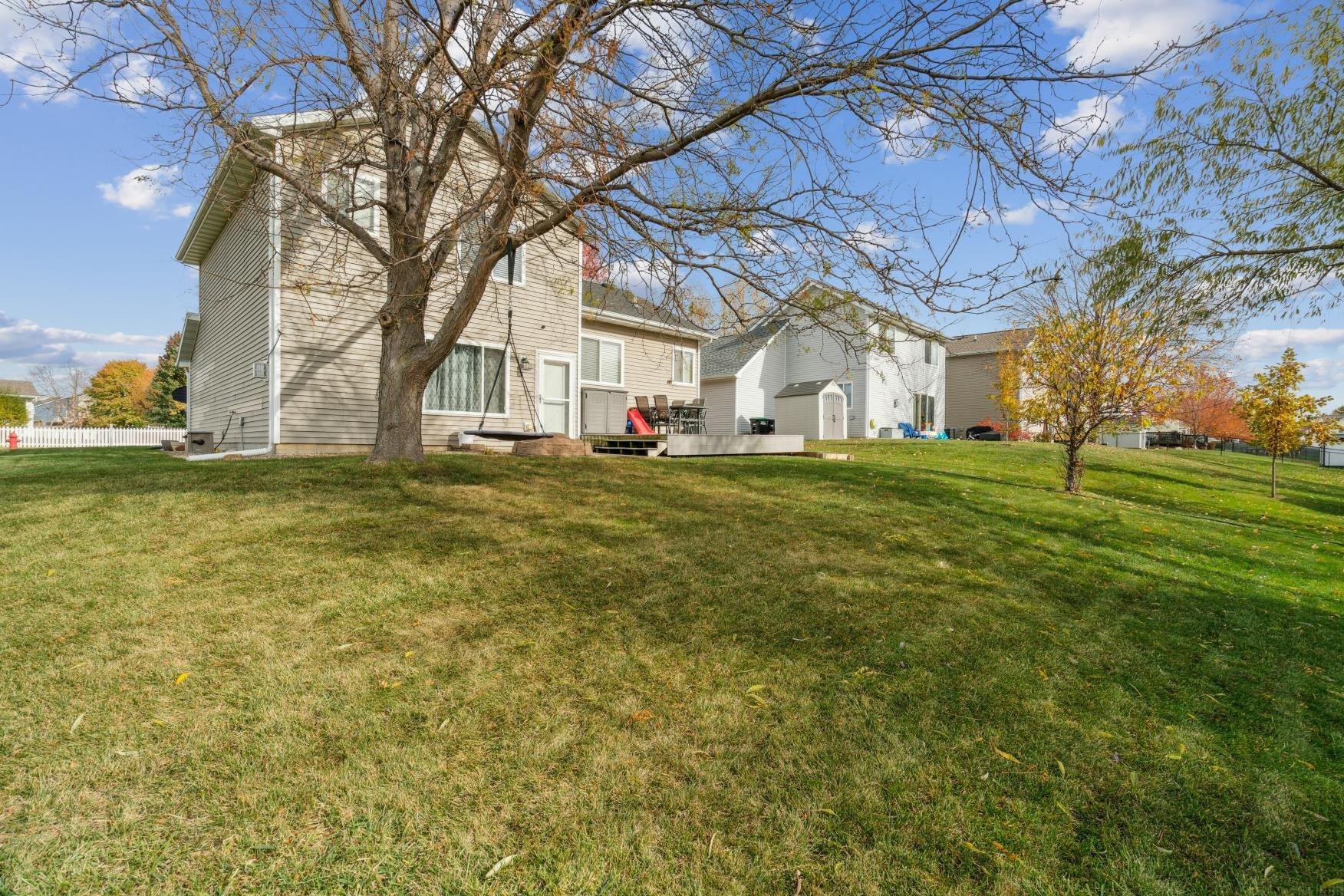 Marion, Iowa 52302, United States, 3 Bedrooms Bedrooms, ,2 BathroomsBathrooms,Residential,Active,240696