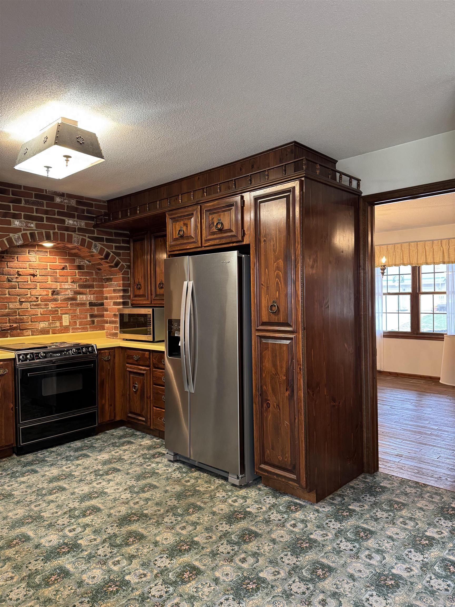 Laporte City, Iowa 50651, United States, 4 Bedrooms Bedrooms, ,3 BathroomsBathrooms,Residential,Active,234286