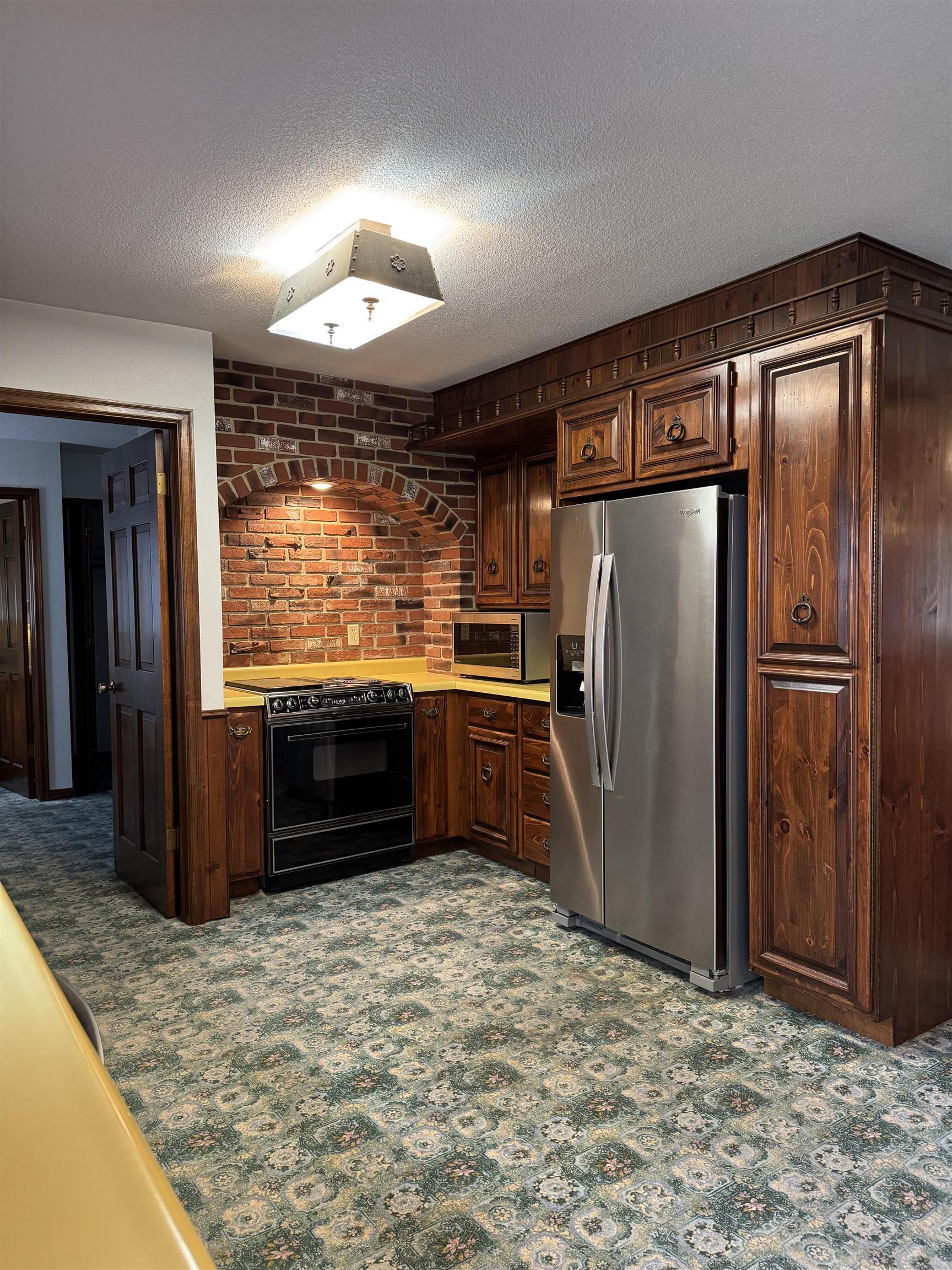 Laporte City, Iowa 50651, United States, 4 Bedrooms Bedrooms, ,3 BathroomsBathrooms,Residential,Active,234286