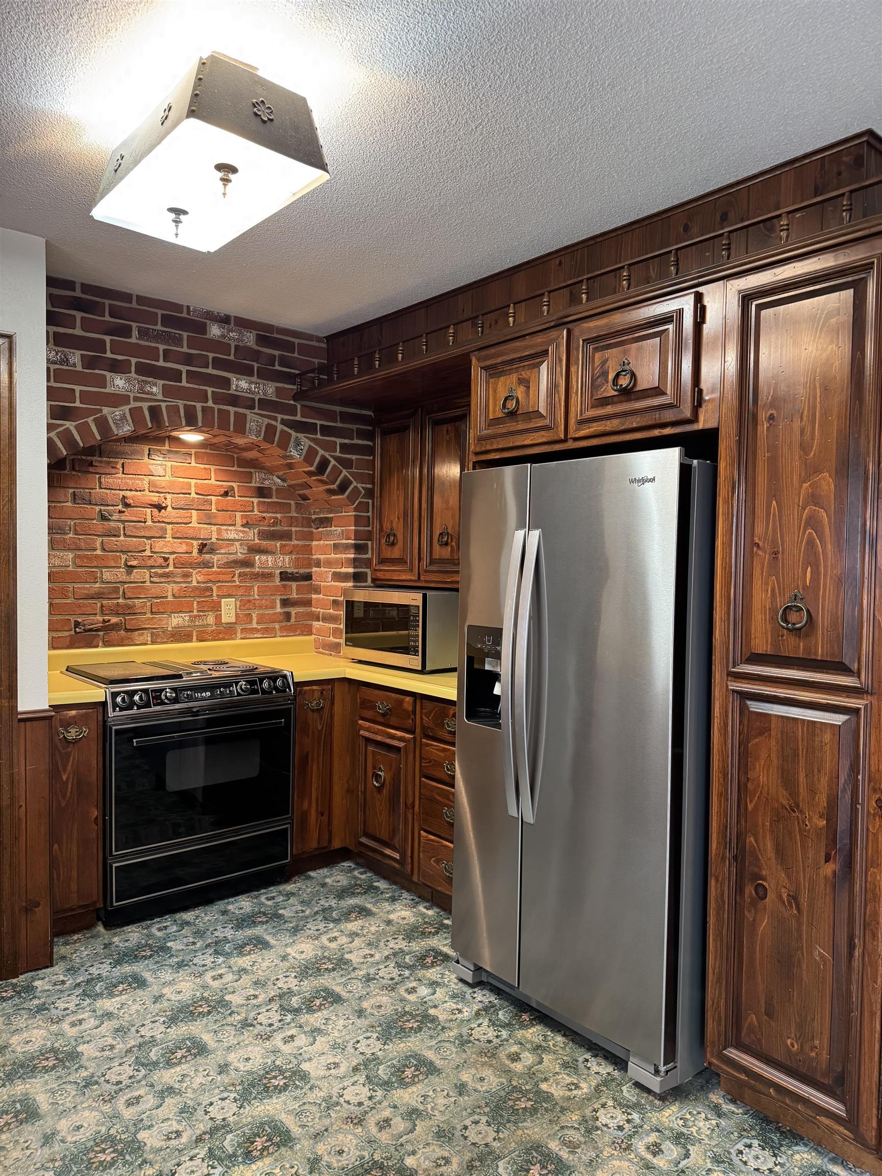 Laporte City, Iowa 50651, United States, 4 Bedrooms Bedrooms, ,3 BathroomsBathrooms,Residential,Active,234286