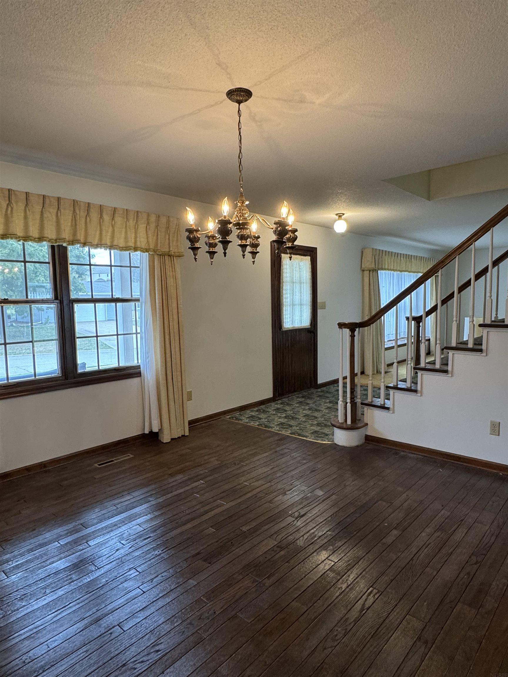 Laporte City, Iowa 50651, United States, 4 Bedrooms Bedrooms, ,3 BathroomsBathrooms,Residential,Active,234286