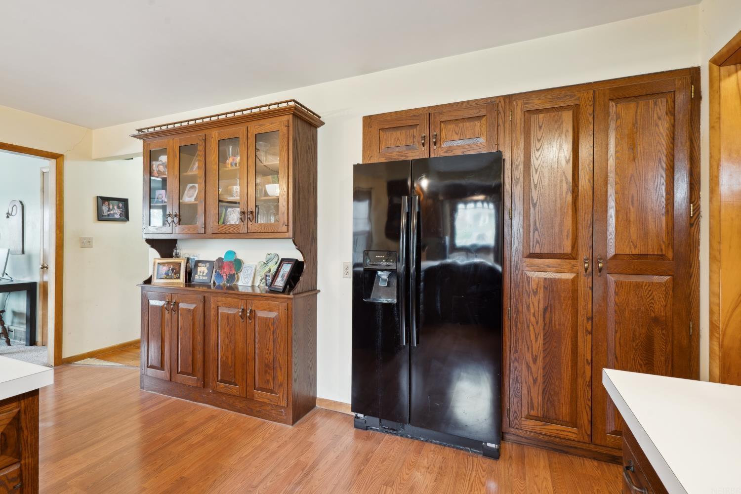 Independence, Iowa 50644, United States, 3 Bedrooms Bedrooms, ,2 BathroomsBathrooms,Residential,Pending,107705