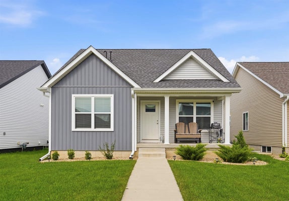 123 CORAL DR, WATERLOO, IA 50701 - Image f12d02f09de6ca990ec2fc5d90ec3ca5/988287479