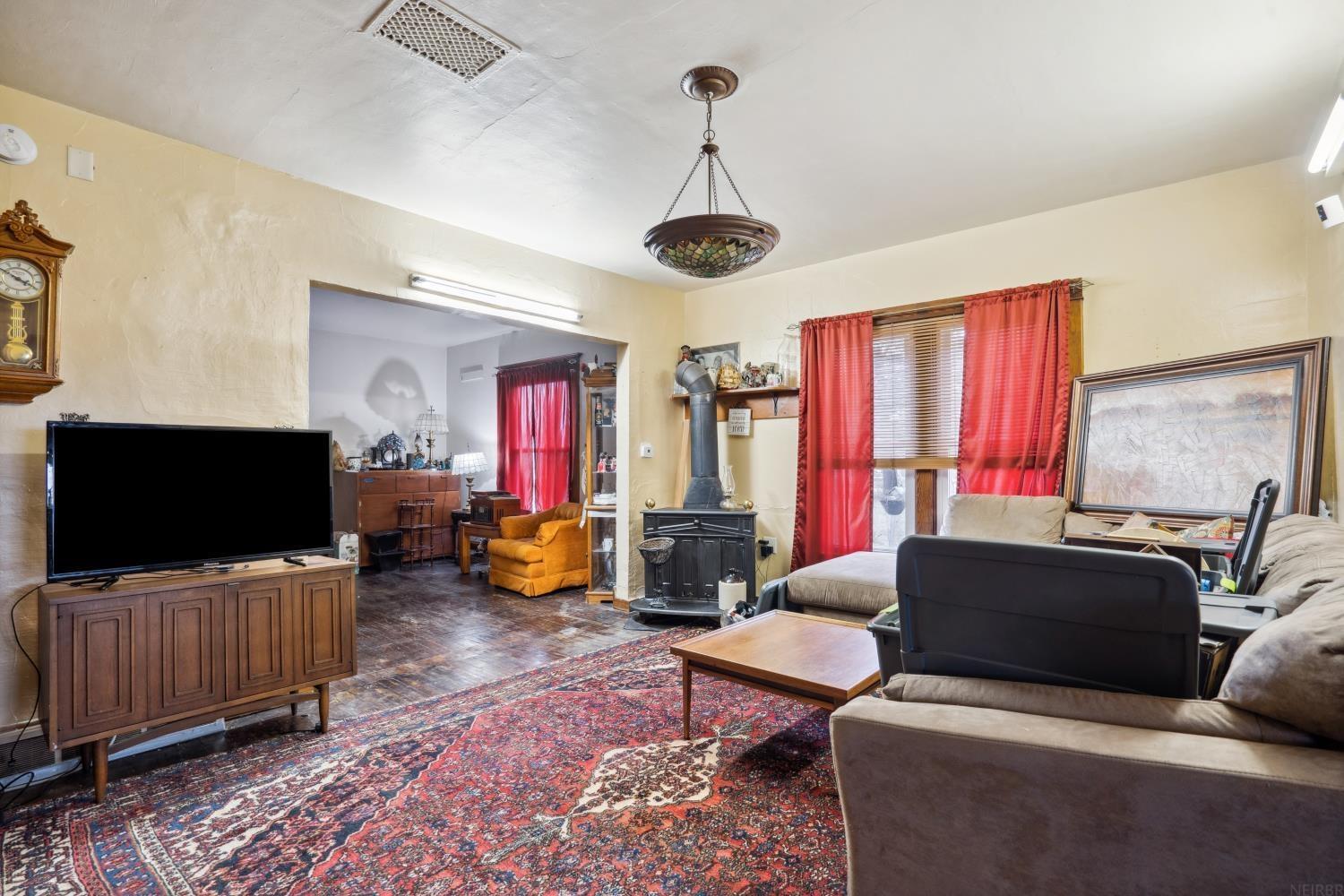 Aurora, Iowa 50607, United States, 4 Bedrooms Bedrooms, ,1 BathroomBathrooms,Residential,Active,26544