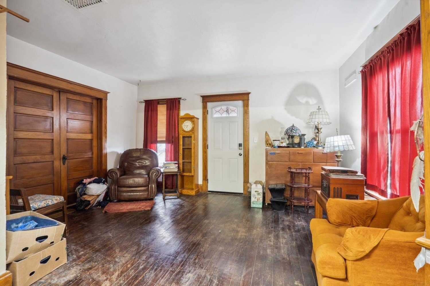 Aurora, Iowa 50607, United States, 4 Bedrooms Bedrooms, ,1 BathroomBathrooms,Residential,Active,26544