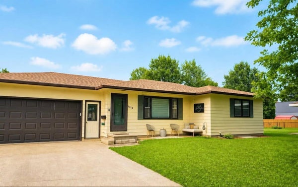 1012 POPLAR ST, LA PORTE CITY, IA 50651 - Image f938ba1bcc602b2c9176a4e669b97f5f/29332114