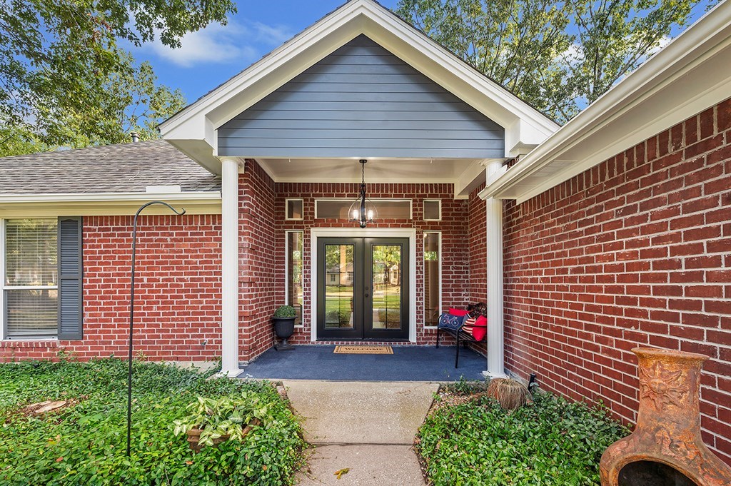 302 SOUTHERN TRACE