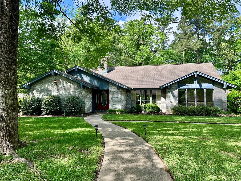 3621 Buckingham