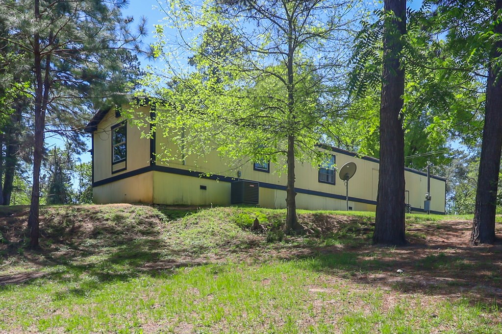 3013 Old Woodville Rd