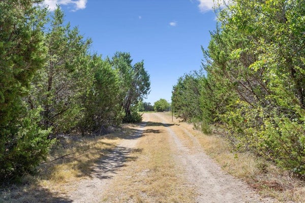499 COUNTY RD 2410, IREDELL, TX 76649 - Image 21b65d77c2d3318bd40050dfcca16922/918683035