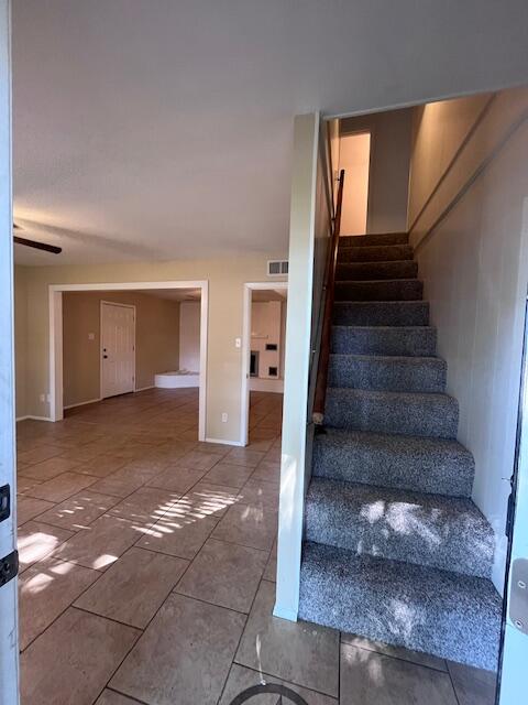 6711 Rocky Lane