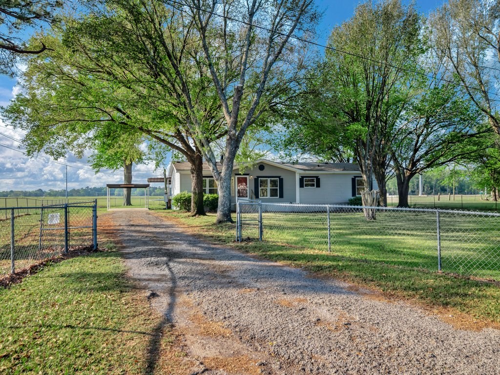 401 Albritton Lane