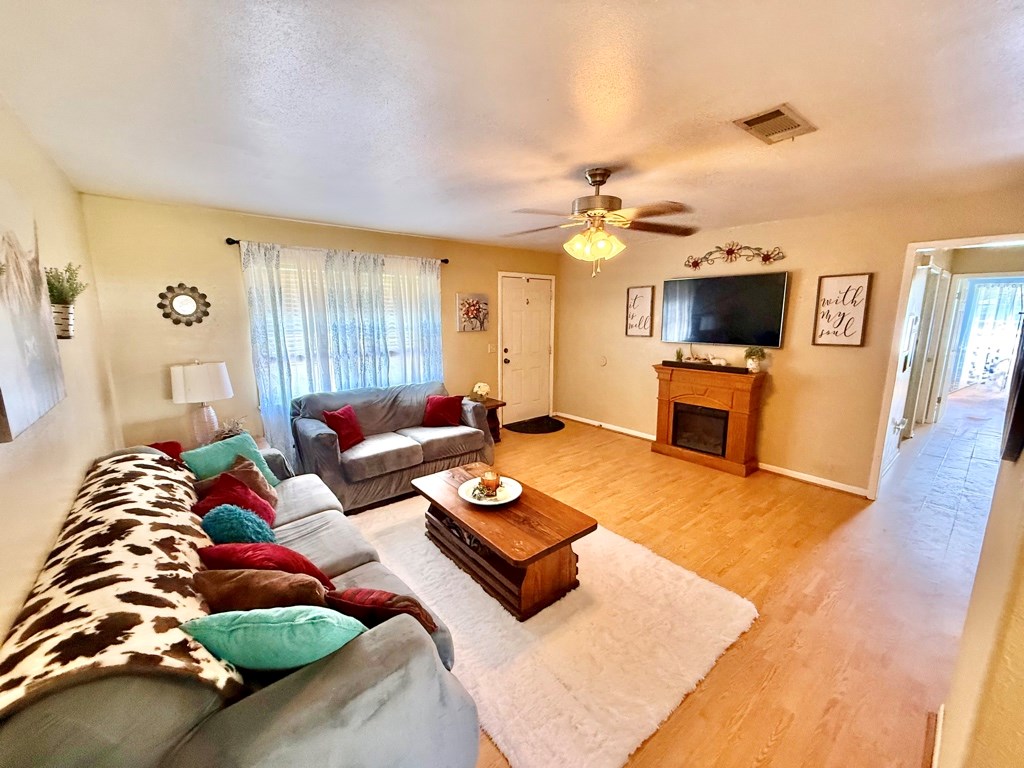 119 Lancewood Circle