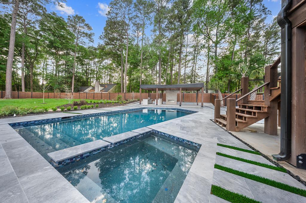 1111 Quail Ridge Drive