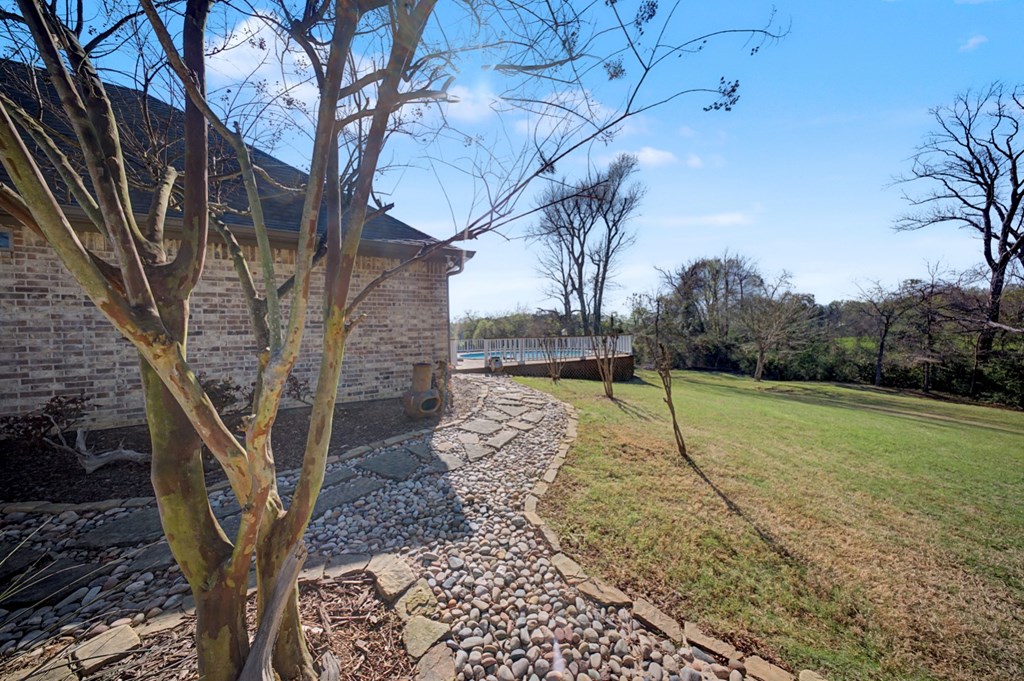 410 County Road 826