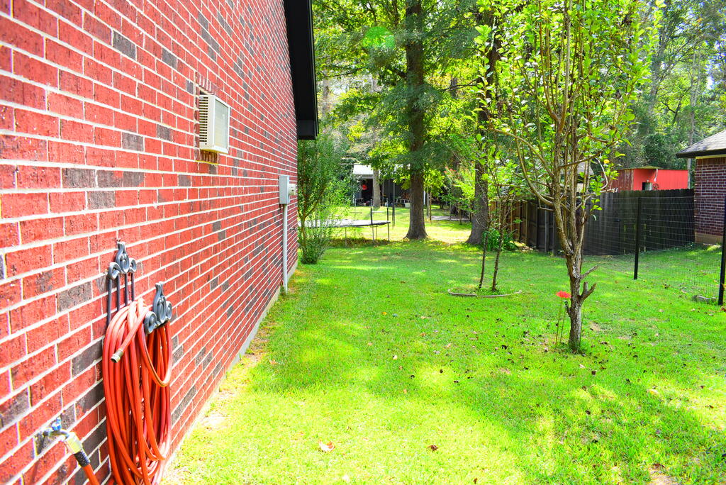 205 County Road 6101