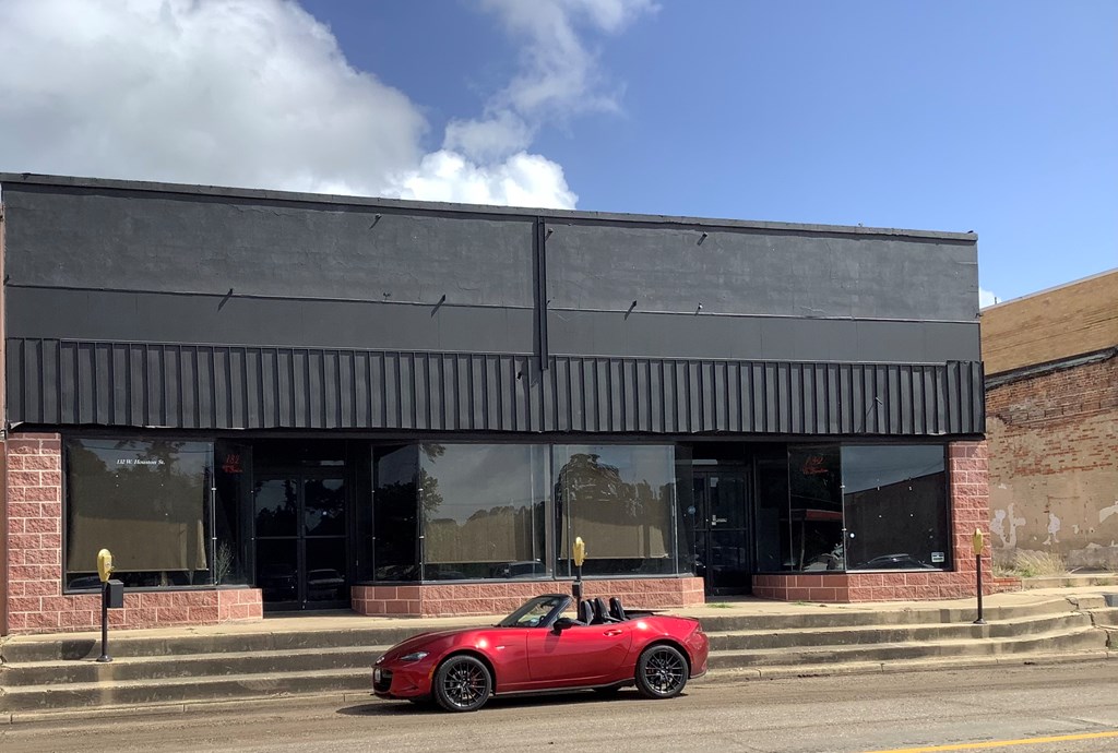 130 West HOUSTON