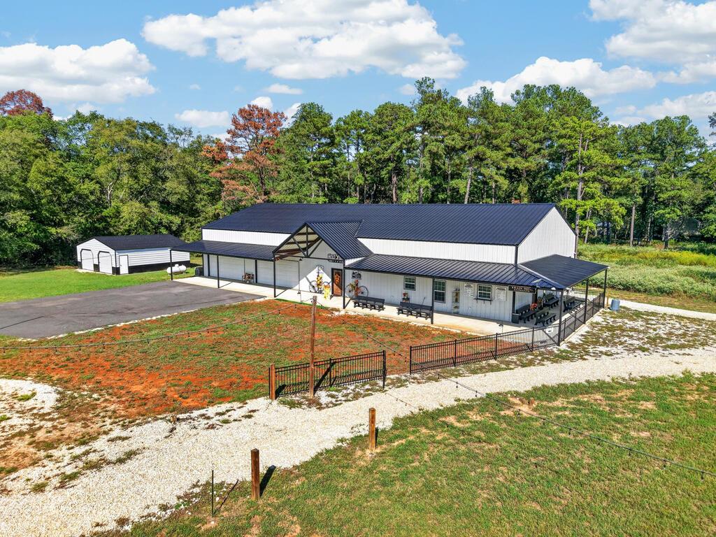 252 County Road 2641