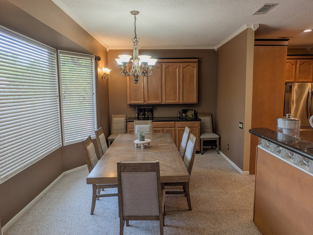 3501 Colonial Drive