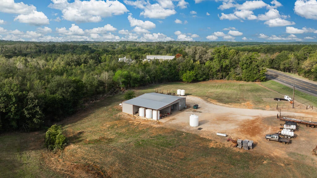 22410 US 59 N