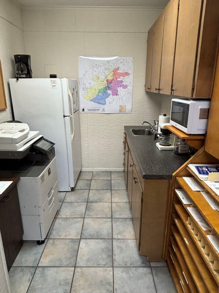 3227 NORTH STREET