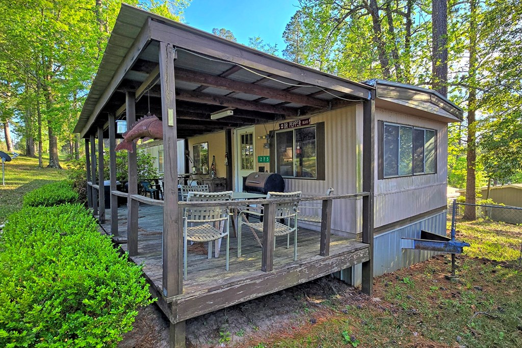 275 Westwood Loop