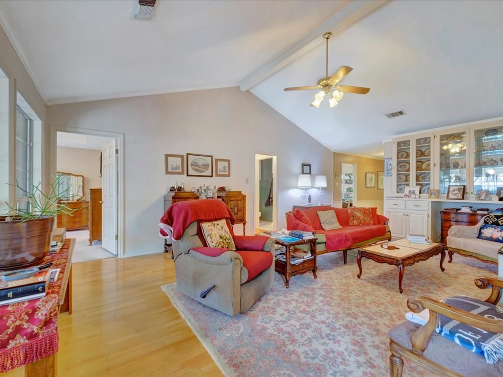 43 Austin Hollow Circle