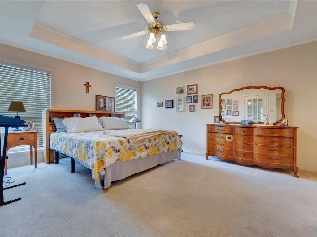 43 Austin Hollow Circle