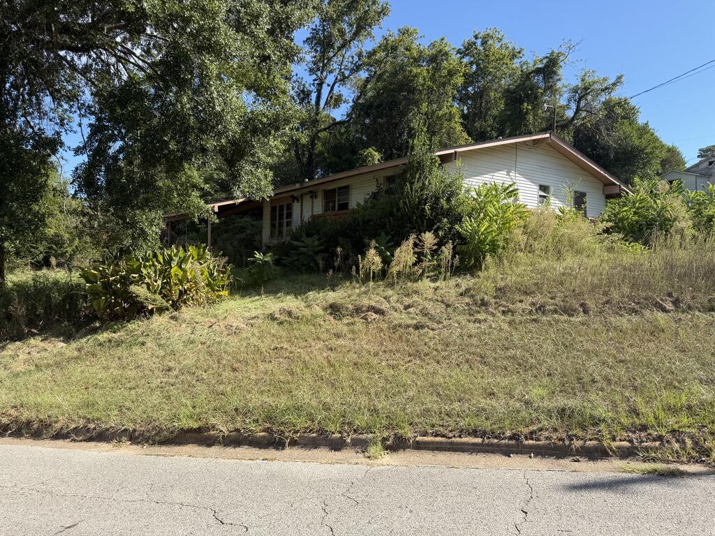 1203 Timberlake