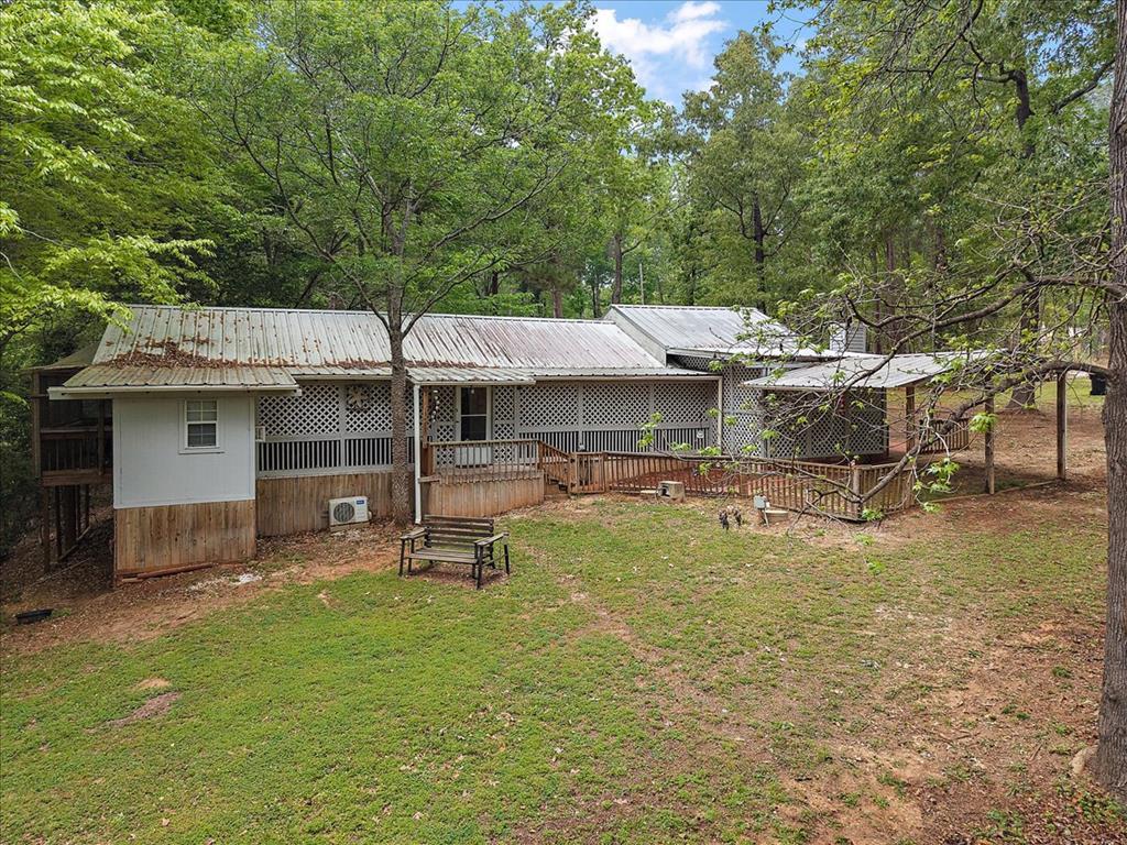 125 Crest Cir