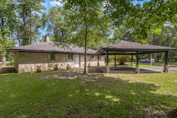 917 HUCKLEBERRY ST, VILLAGE MILLS, TX 77663 - Image e687e166632bc6d9e833ceb4f2b2b65e/755427136