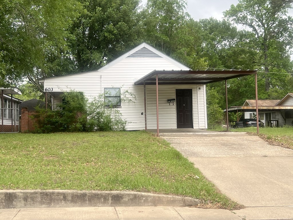 611 Park Lane 611