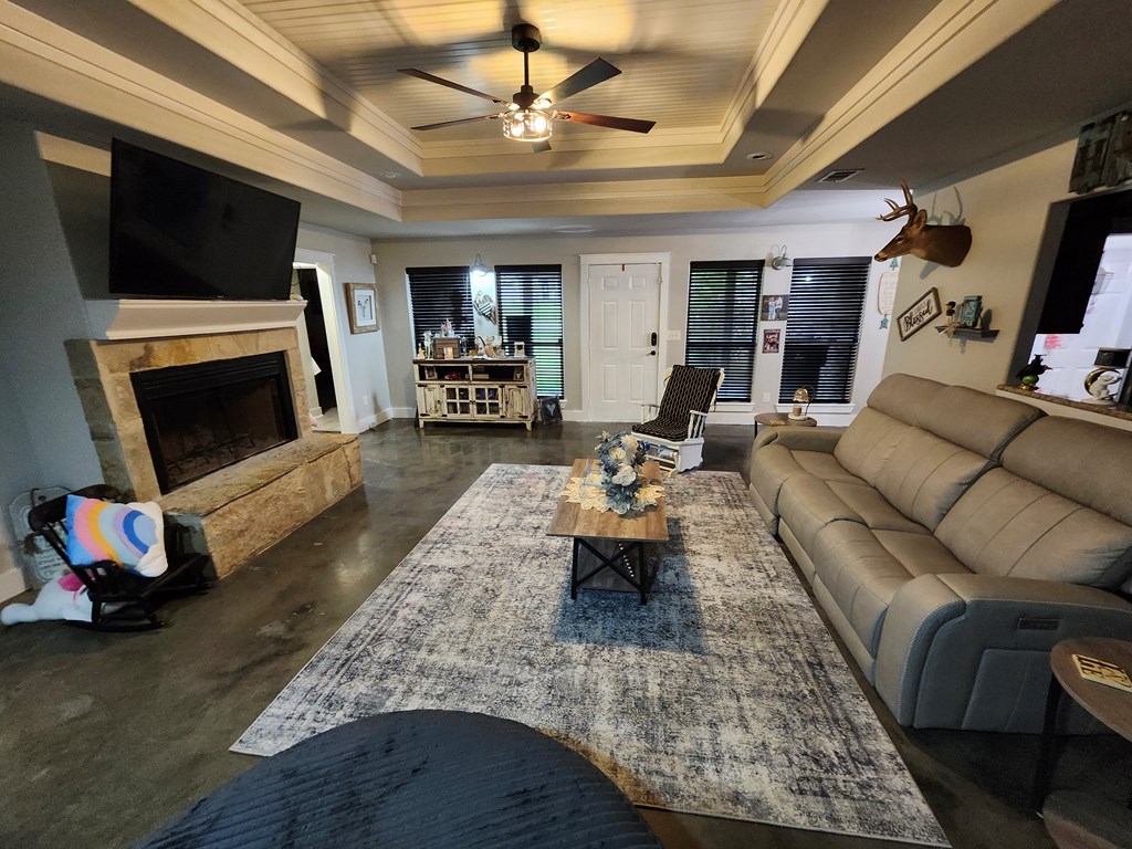 1205 Parkman Road