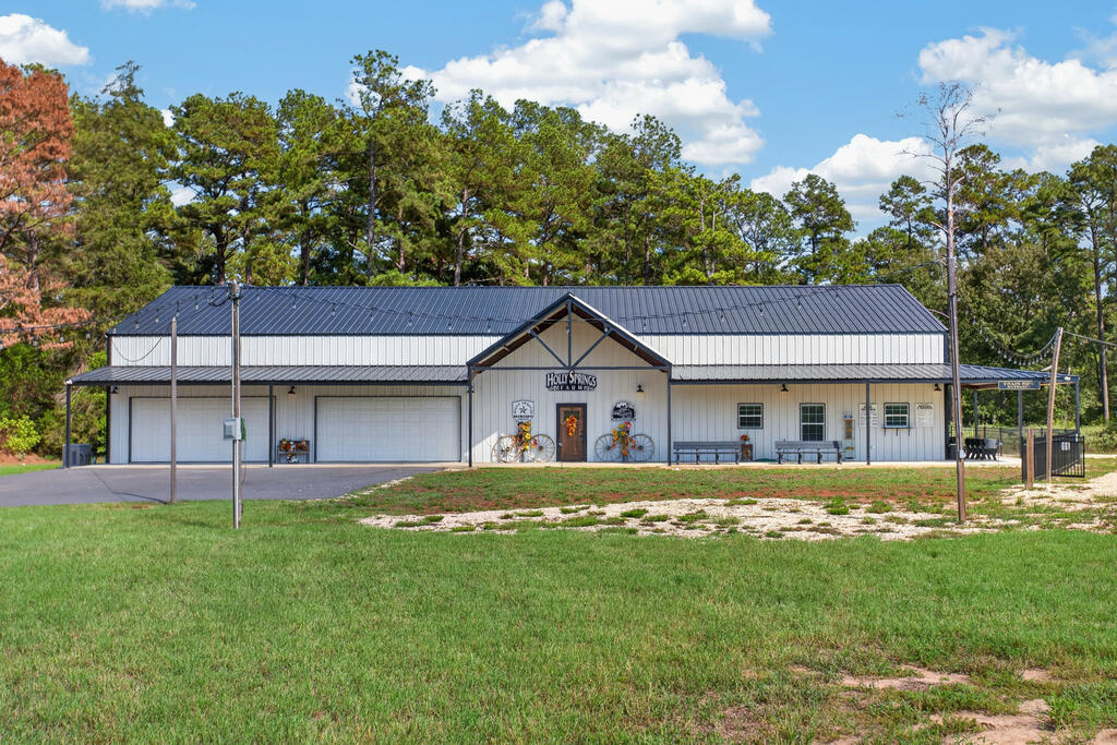 252 County Road 2641