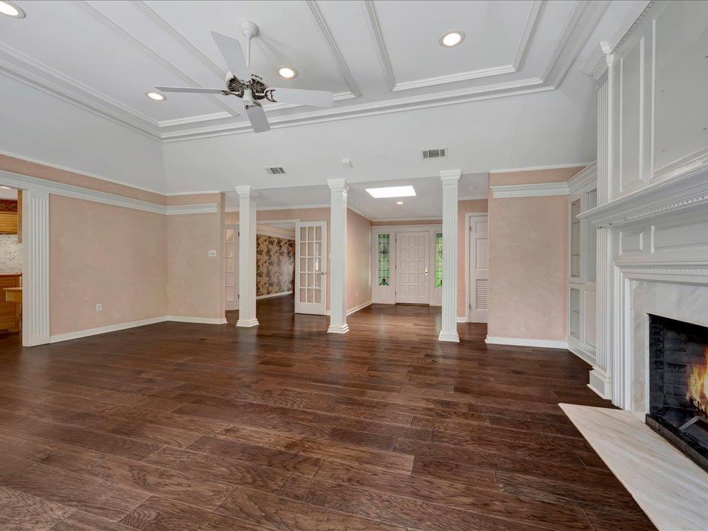 302 Crown Colony Drive