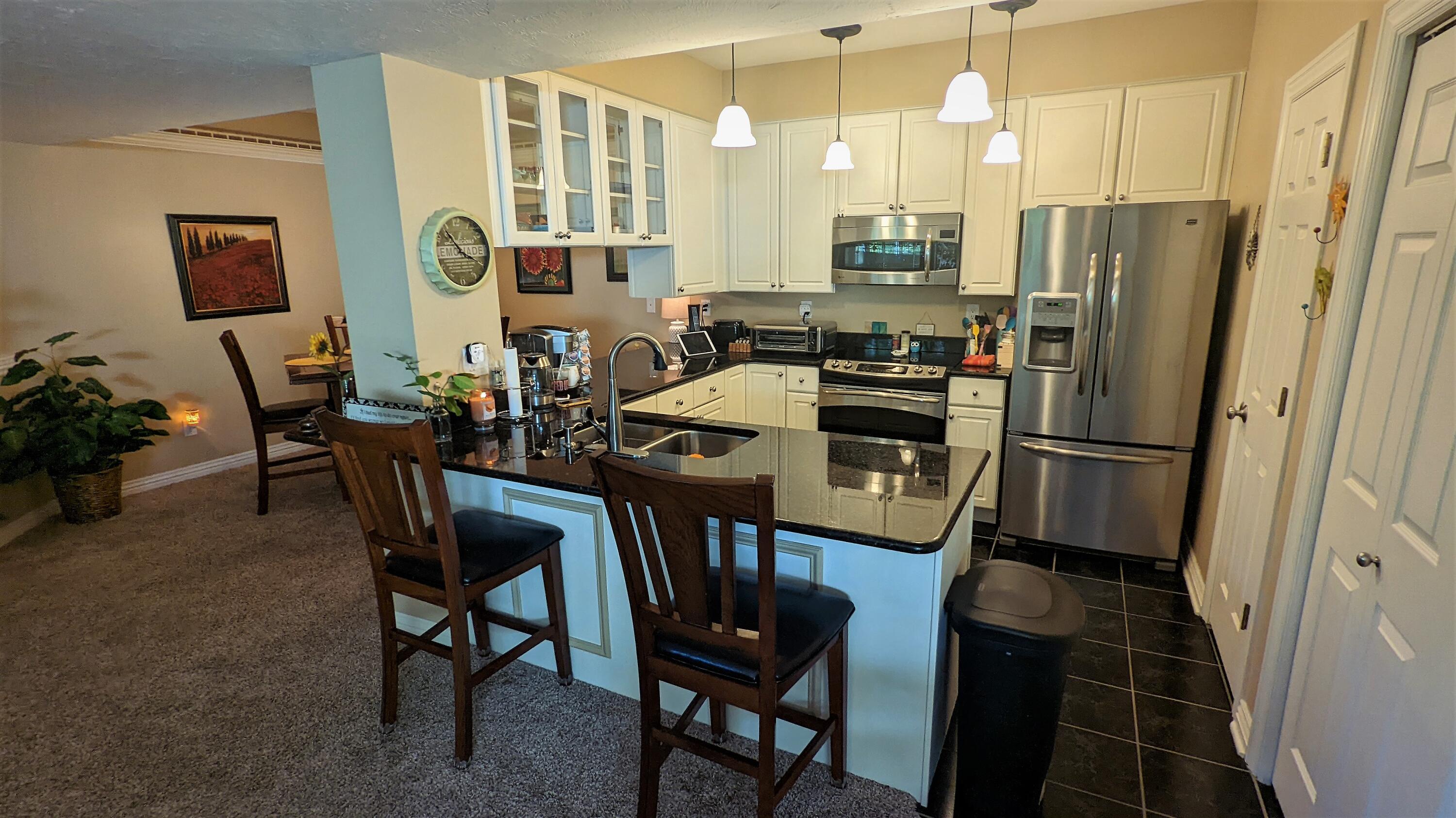 Palace View Place Condos - Residential
