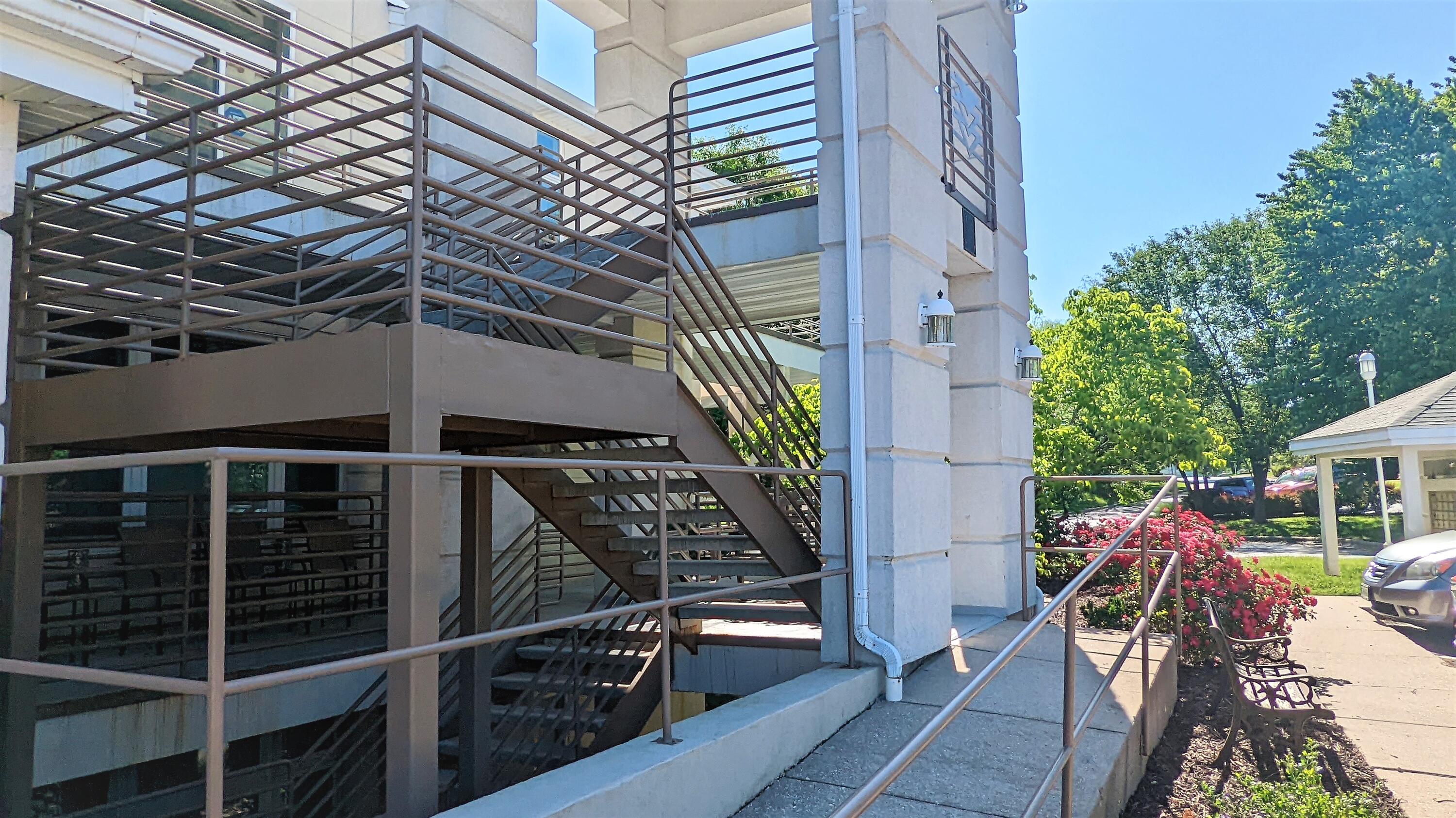 Palace View Place Condos - Residential