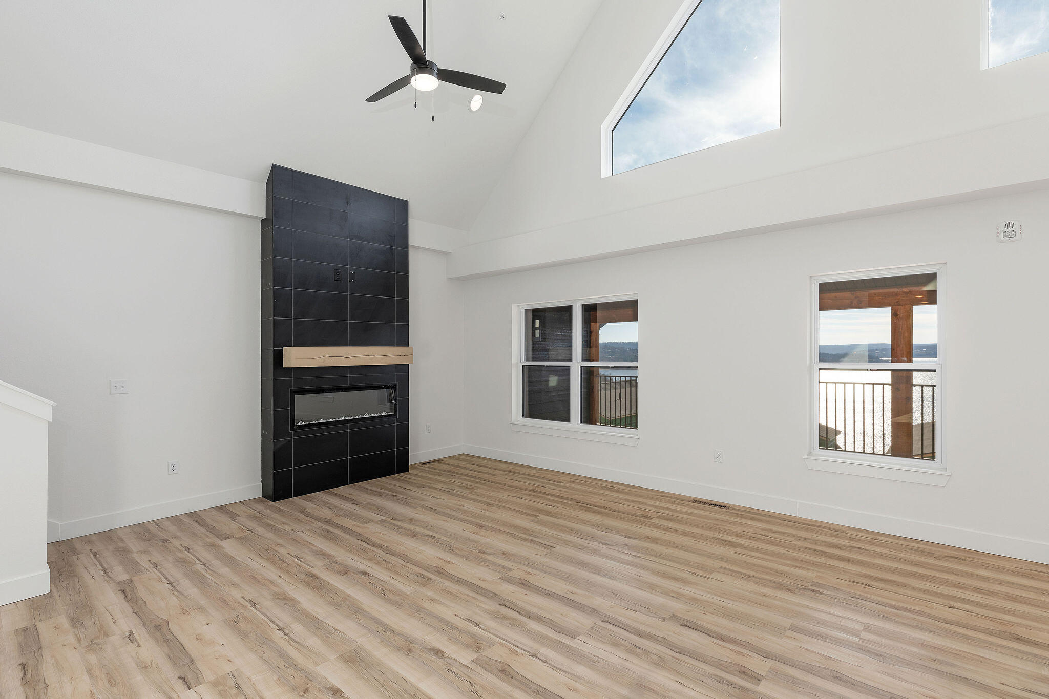 Rocky Shores Lodge - Residential